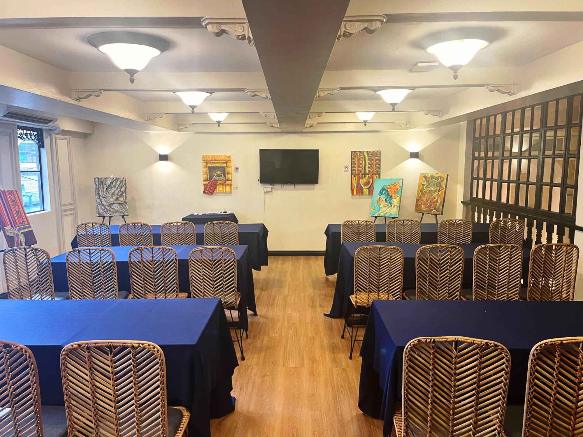 艾罗酒店-仅限出境客人 马尼拉 外观 照片